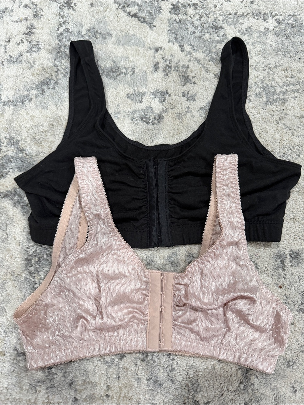 After surgery front Closure Wireless Bra - Black & Light Pink